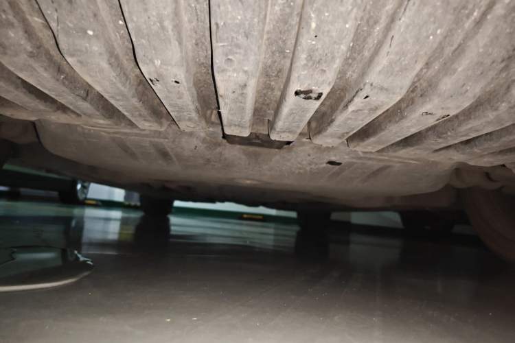 Used Mercedes-Benz C-Class 2015 C 200 station wagon Chassis Front