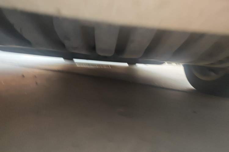 Used Mercedes-Benz C-Class 2015 C 180 L Sport Edition Chassis Front