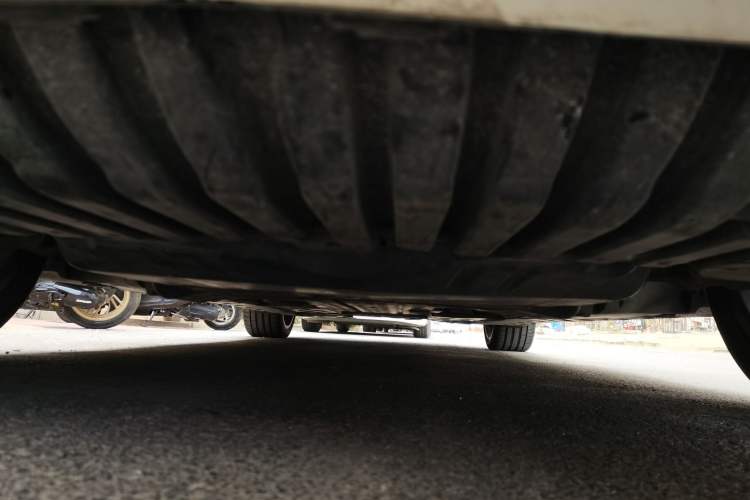Used Mercedes-Benz C-Class 2015 C 200 station wagon Chassis Front