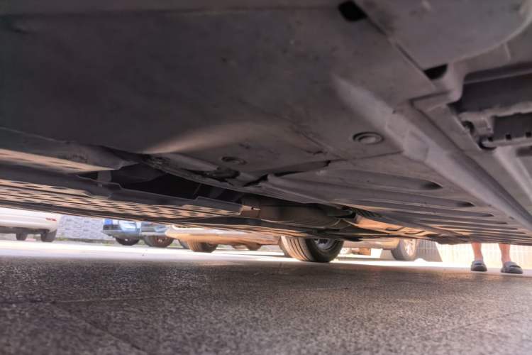 Used Mercedes-Benz C-Class 2015 C 200 Sport Edition Chassis Front Left