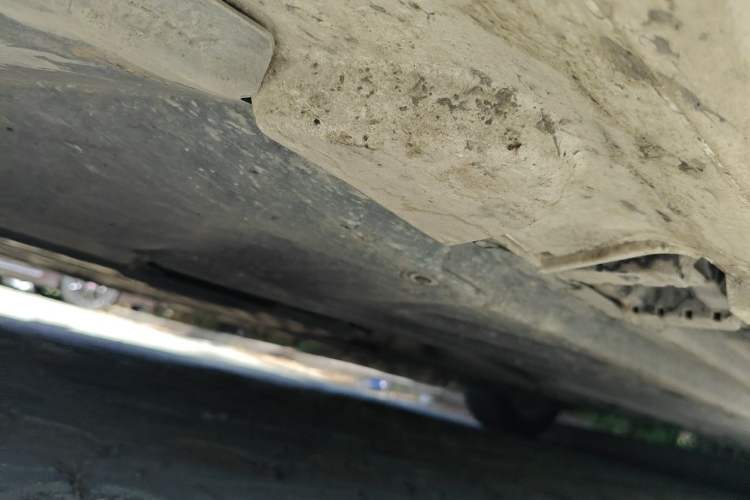 Used Mercedes-Benz C-Class 2015 C 180 L Sport Edition Chassis Front Left