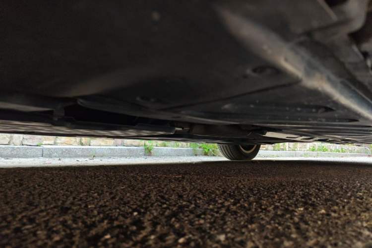 Used Mercedes-Benz C-Class 2015 C 200 L Chassis Front Left