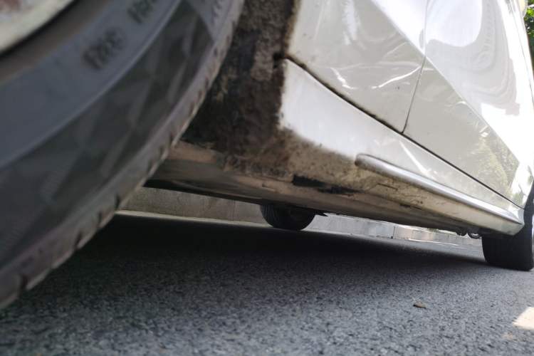 Used Mercedes-Benz C-Class 2015 Restyled C 180 L Sport Edition Chassis Front Left