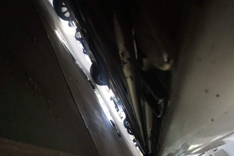 Used Mercedes-Benz C-Class 2015 C 200 L Chassis Front Left