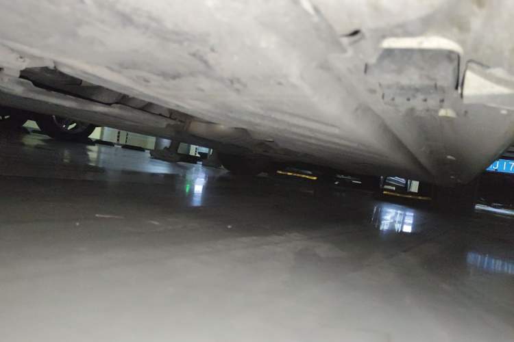 Used Mercedes-Benz C-Class 2015 Revised C 200 L Sport Edition Chassis Front Left