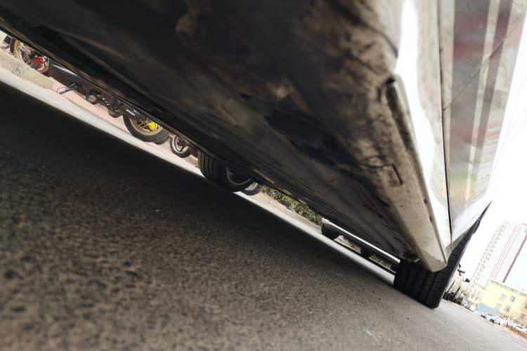 Used Mercedes-Benz C-Class 2015 C 200 station wagon Chassis Front Left