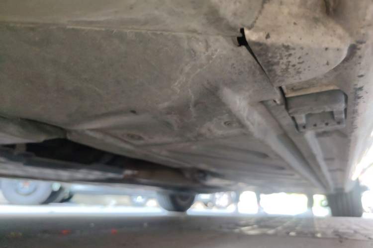 Used Mercedes-Benz C-Class 2015 C 180 L Chassis Front Left