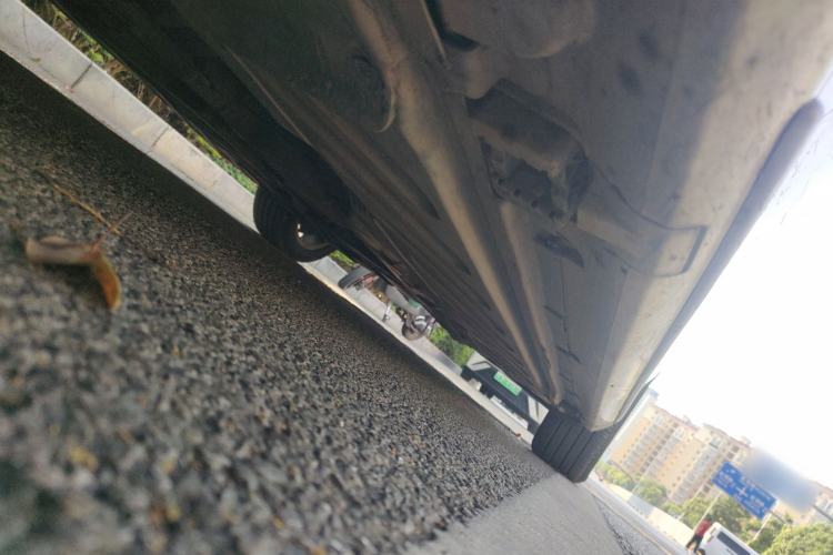 Used Mercedes-Benz C-Class 2015 C 180 L Sport Edition Chassis Front Left