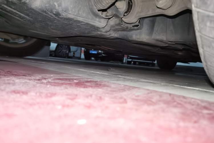 Used Mercedes-Benz C-Class 2015 Revised C 200 L Sport Edition Chassis Front Left