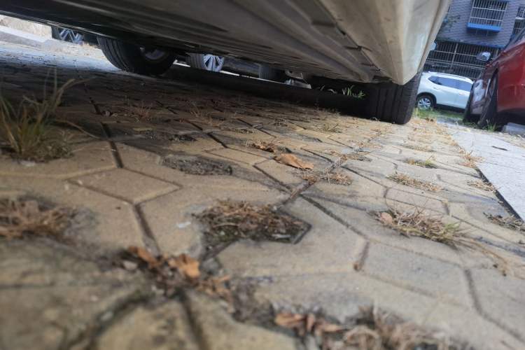 Used Mercedes-Benz C-Class 2015 C 180 L Sport Edition Chassis Front Left