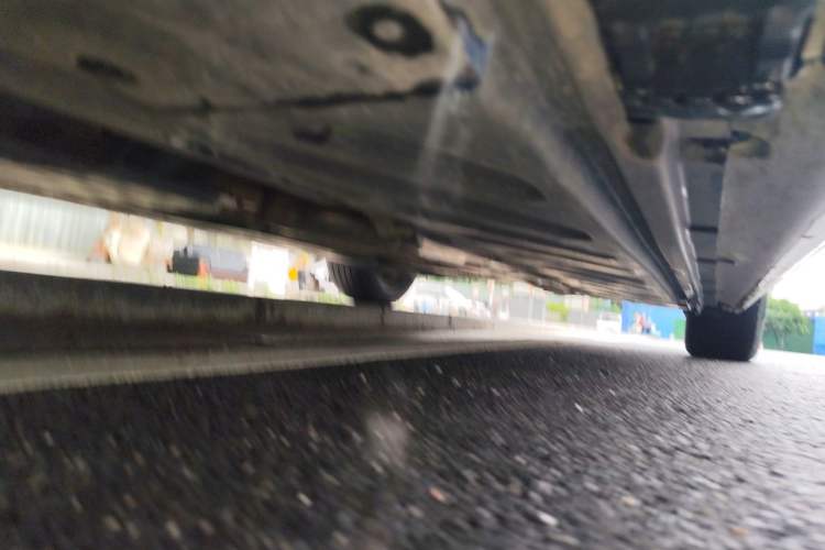 Used Mercedes-Benz C-Class 2015 Revised C 200 L Sport Edition Chassis Front Left
