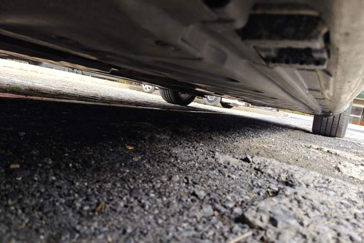 Used Mercedes-Benz C-Class 2015 Facelift C 200 L Chassis Front Left