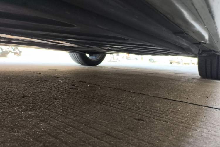 Used Mercedes-Benz C-Class 2015 C 200 L 4MATIC Sport Edition Chassis Front Left