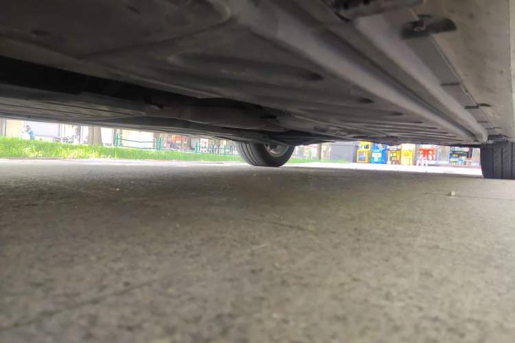 Used Mercedes-Benz C-Class 2015 C 200 L Sport Edition Chassis Front Left