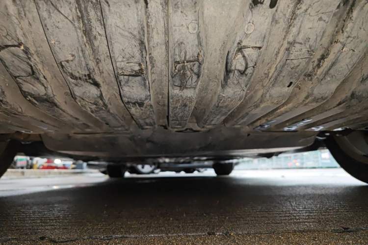 Used Mercedes-Benz C-Class 2015 C 200 L Chassis Front