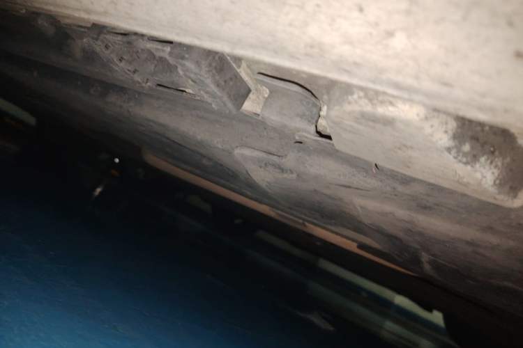 Used Mercedes-Benz C-Class 2015 Facelift C 200 L Chassis Front Right
