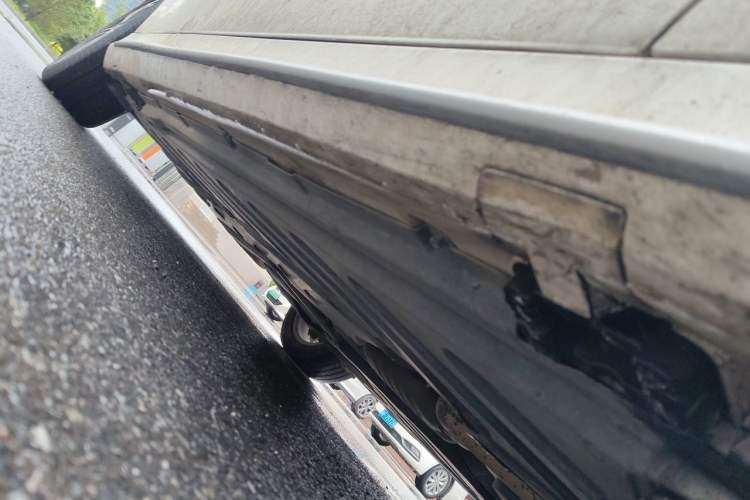 Used Mercedes-Benz C-Class 2015 Revised C 200 L Sport Edition Chassis Front Right