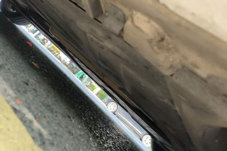 Used Mercedes-Benz C-Class 2015 C 200 L Sport Edition Chassis Front Right