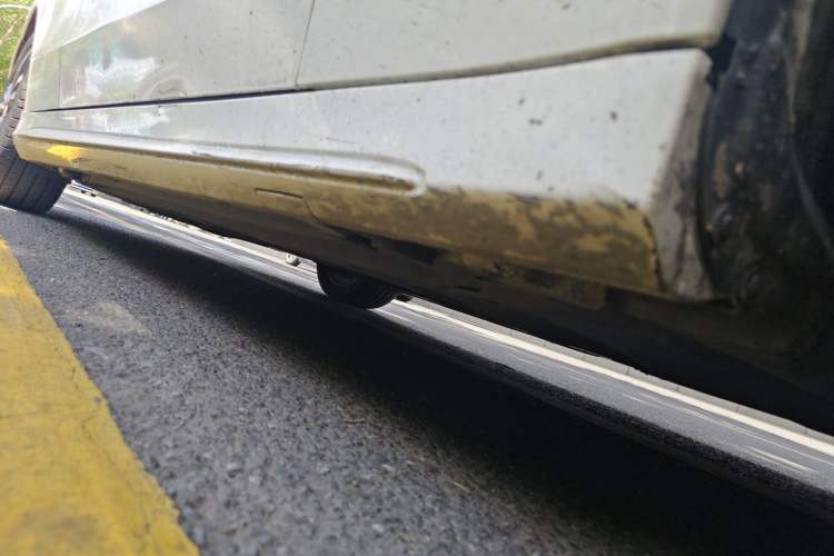 Used Mercedes-Benz C-Class 2015 C 200 Sport Edition Chassis Front Right