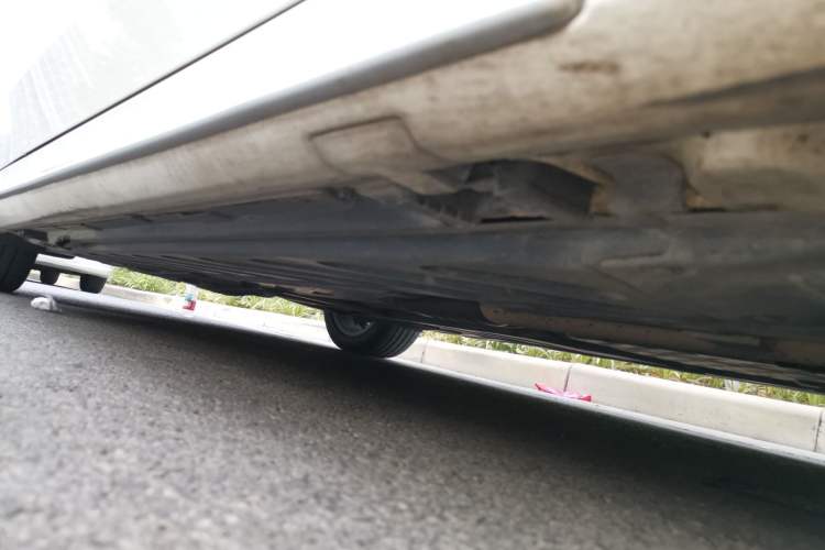 Used Mercedes-Benz C-Class 2015 Revised C 200 L Sport Edition Chassis Front Right