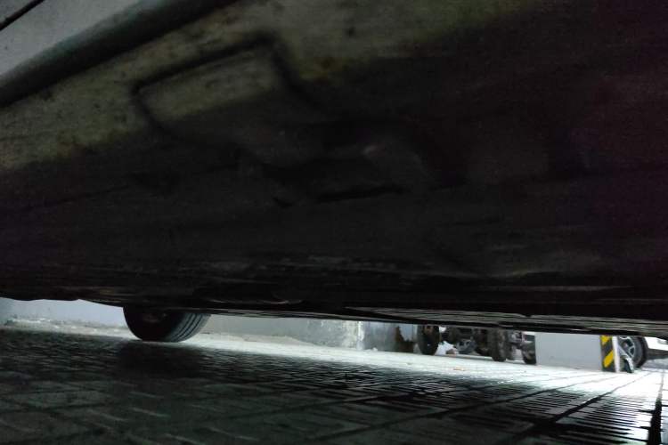 Used Mercedes-Benz C-Class 2015 Restyled C 180 L Sport Edition Chassis Front Right