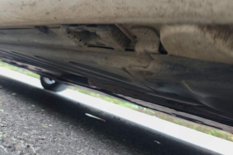 Used Mercedes-Benz C-Class 2015 C 200 L Chassis Front Right
