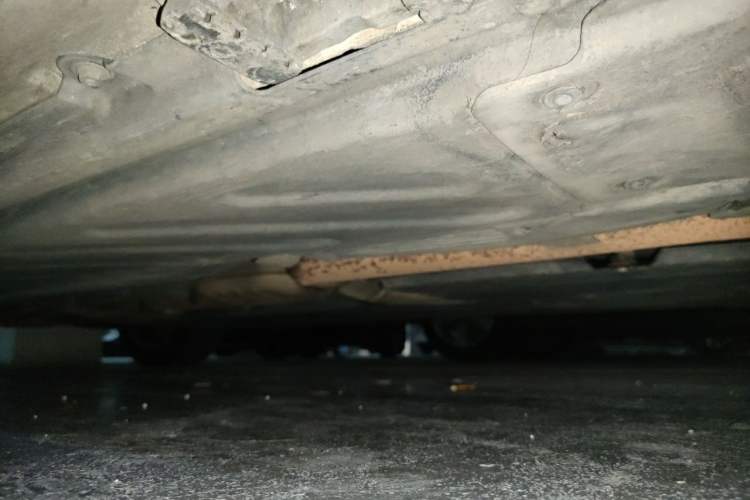 Used Mercedes-Benz C-Class 2015 C 200 L Sport Edition Chassis Front Right