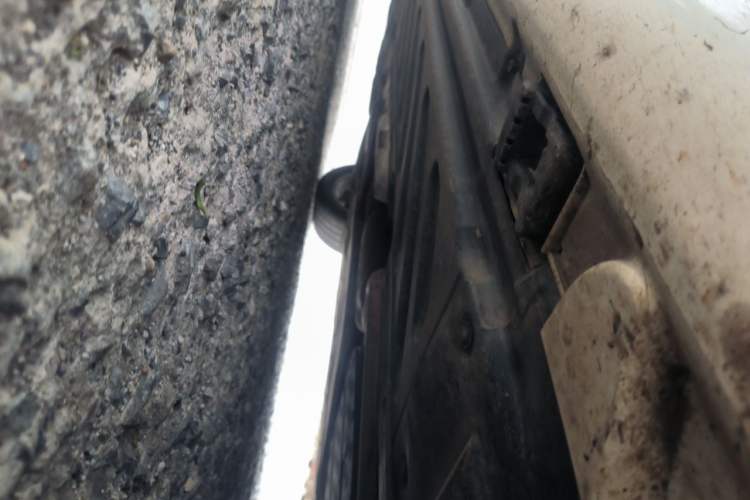 Used Mercedes-Benz C-Class 2015 C 200 L Chassis Front Right