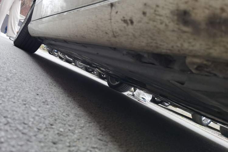 Used Mercedes-Benz C-Class 2015 C 260 L Chassis Front Right