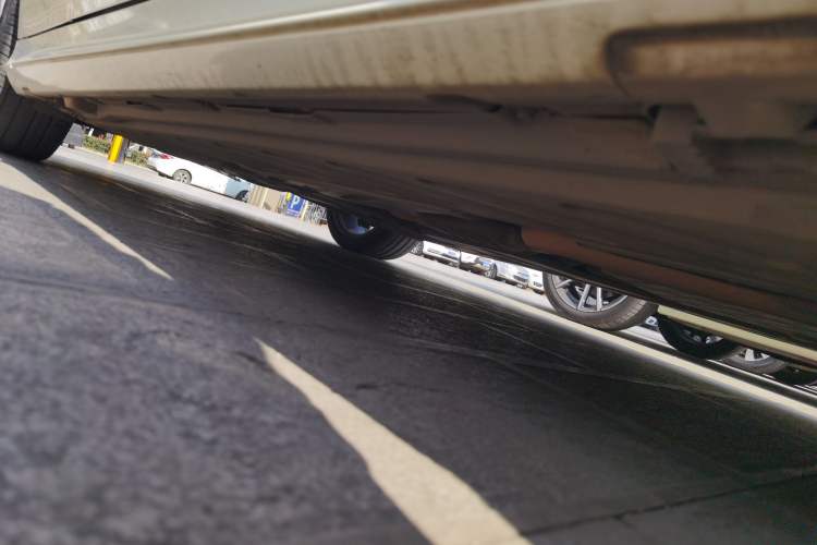 Used Mercedes-Benz C-Class 2015 C 200 station wagon Chassis Front Right