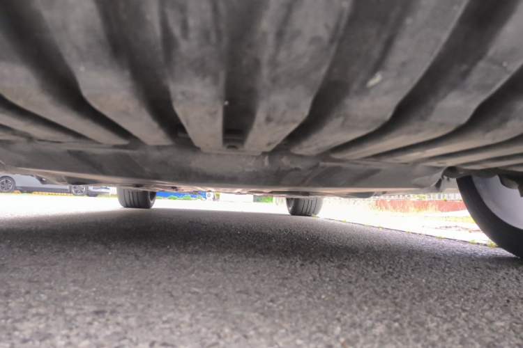 Used Mercedes-Benz C-Class 2015 C 200 Sport Edition Chassis Front