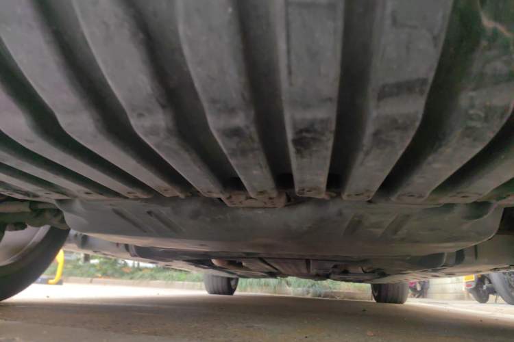 Used Mercedes-Benz C-Class 2015 C 200 station wagon Chassis Front