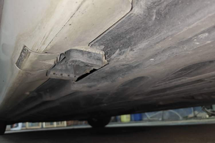 Used Mercedes-Benz C-Class 2015 Restyled C 180 L Sport Edition Chassis Rear Left