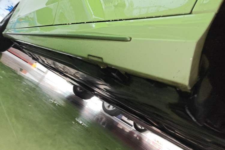 Used Mercedes-Benz C-Class 2015 Revised C 200 L Sport Edition Chassis Rear Left