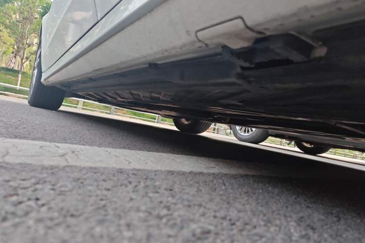 Used Mercedes-Benz C-Class 2015 C 180 L Sport Edition Chassis Rear Left