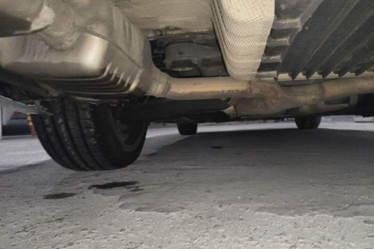 Used Mercedes-Benz C-Class 2015 C 200 station wagon Chassis Rear Left