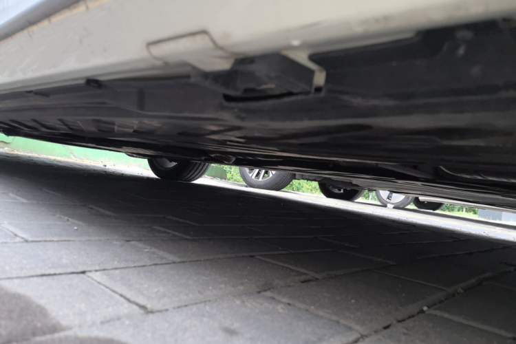 Used Mercedes-Benz C-Class 2015 C 260 L Sport Edition Chassis Rear Left