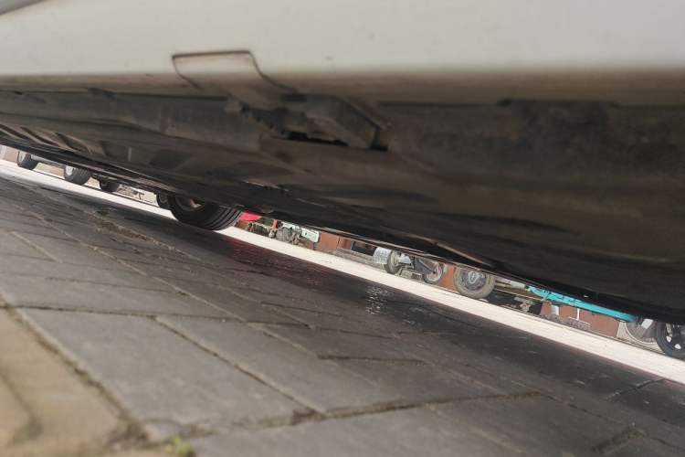 Used Mercedes-Benz C-Class 2015 Revised C 200 L Sport Edition Chassis Rear Left