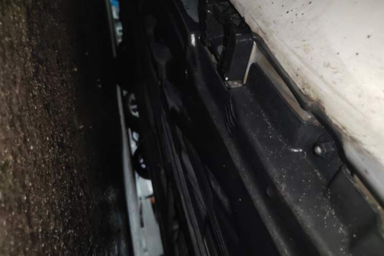Used Mercedes-Benz C-Class 2015 C 200 L 4MATIC Chassis Rear Left
