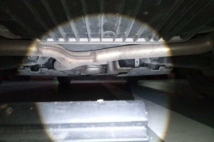 Used Mercedes-Benz C-Class 2015 C 300 Sport Edition Chassis Rear