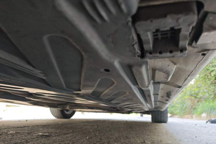 Used Mercedes-Benz C-Class 2015 C 200 Sport Edition Chassis Rear Right