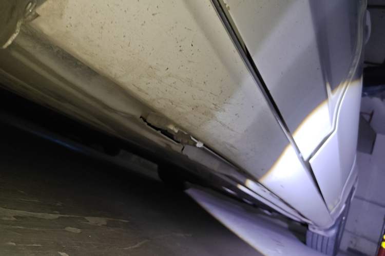 Used Mercedes-Benz C-Class 2015 C 200 L Chassis Rear Right