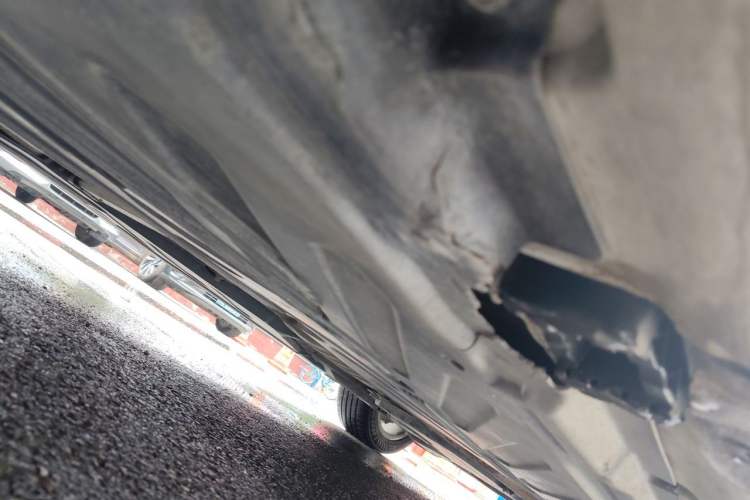 Used Mercedes-Benz C-Class 2015 Revised C 200 L Sport Edition Chassis Rear Right