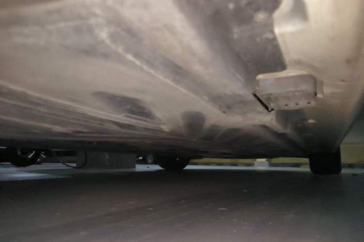 Used Mercedes-Benz C-Class 2015 C 200 L Sport Edition Chassis Rear Right