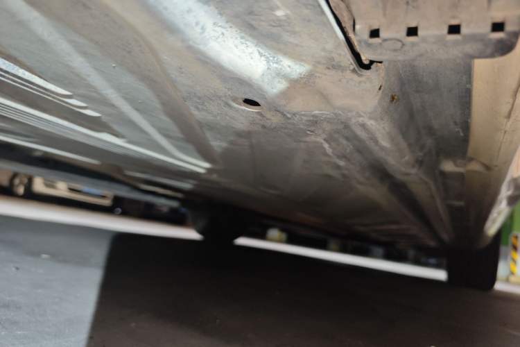 Used Mercedes-Benz C-Class 2015 Facelift C 200 L Chassis Rear Right