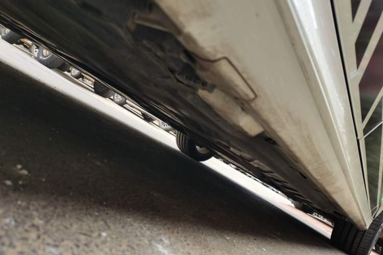 Used Mercedes-Benz C-Class 2015 C 200 station wagon Chassis Rear Right