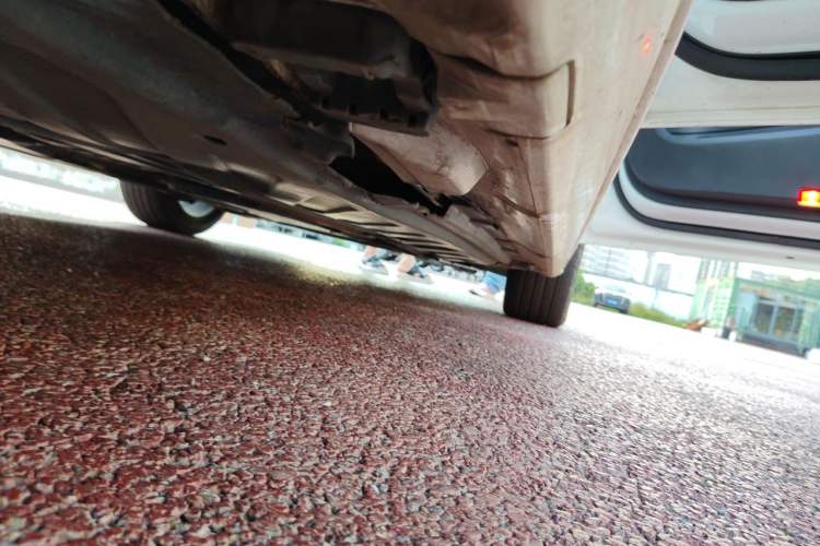 Used Mercedes-Benz C-Class 2015 C 200 station wagon Chassis Rear Right