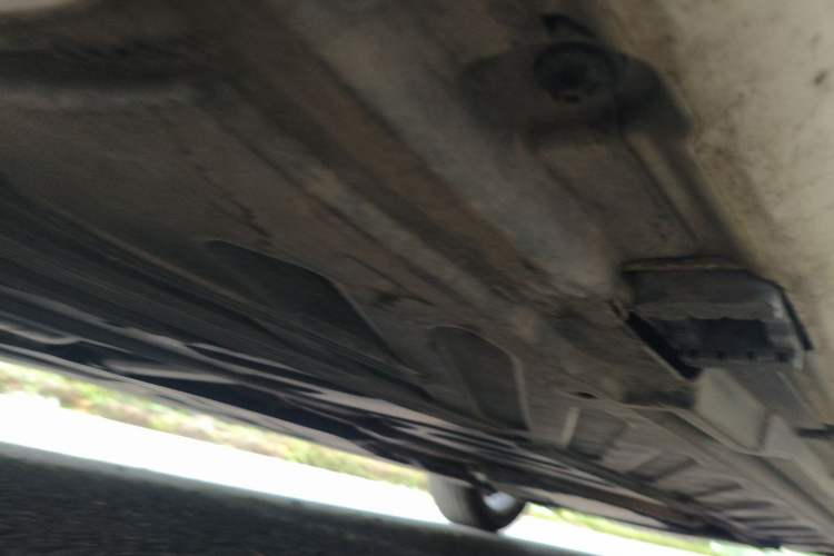 Used Mercedes-Benz C-Class 2015 C 200 L Chassis Rear Right