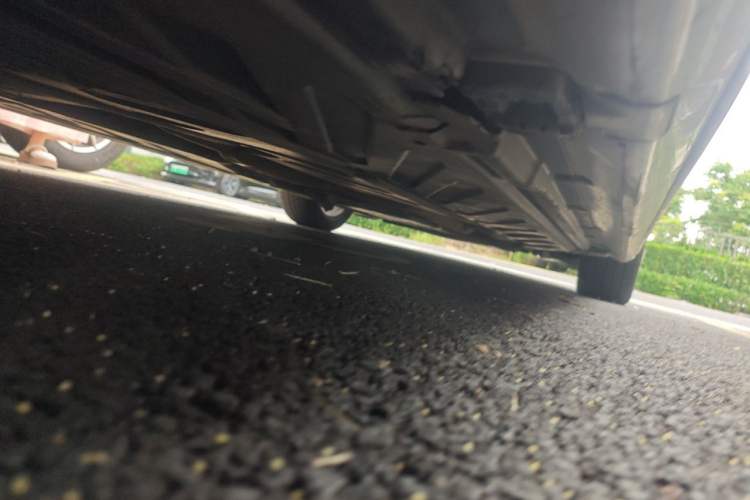Used Mercedes-Benz C-Class 2015 C 200 L 4MATIC Sport Edition Chassis Rear Right