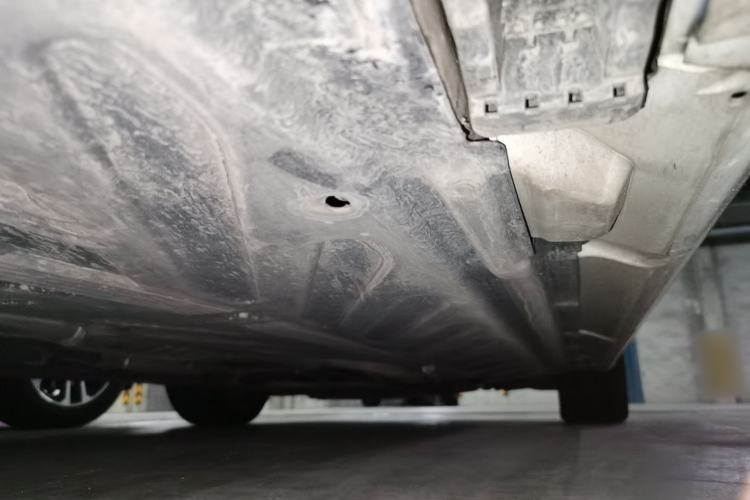 Used Mercedes-Benz C-Class 2015 C 200 Sport Edition 4MATIC Chassis Rear Right